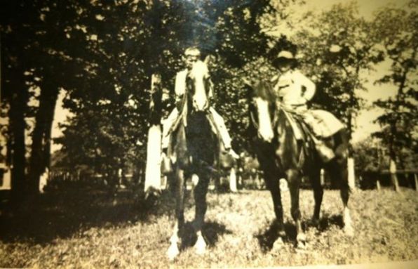 539630_10150634322471029_1337151999_n