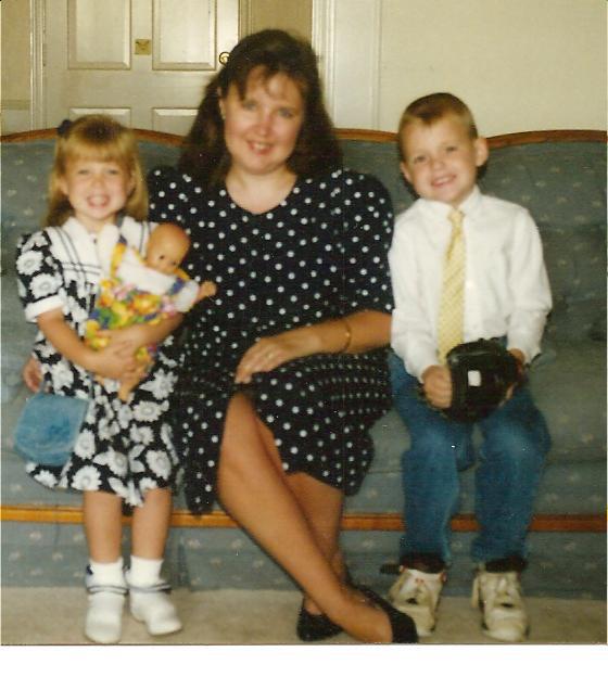 378966_10150424055346029_1605536237_n